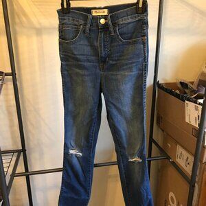 Madewell 10" Roadtripper Jeans w/ Frayed hem, Size 24